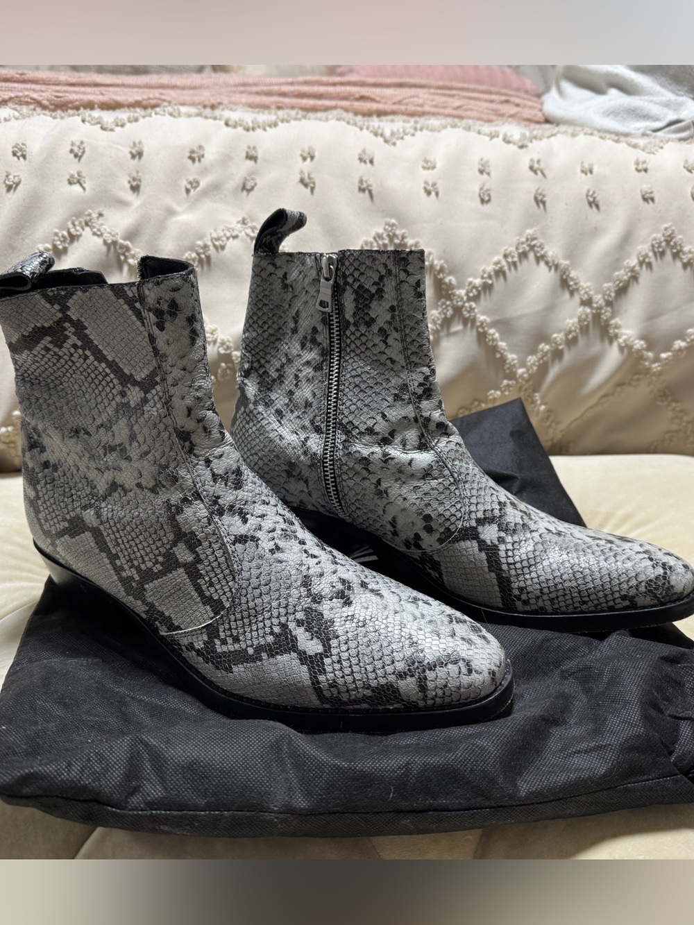 Straight to Hell Richards Gray Snake-Print Ankle Boots Men’s size 9.5